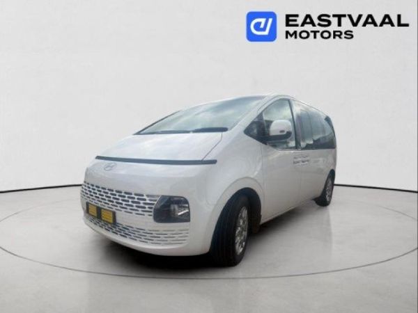 2024-Hyundai-Staria-22d-Executive-Auto image:2