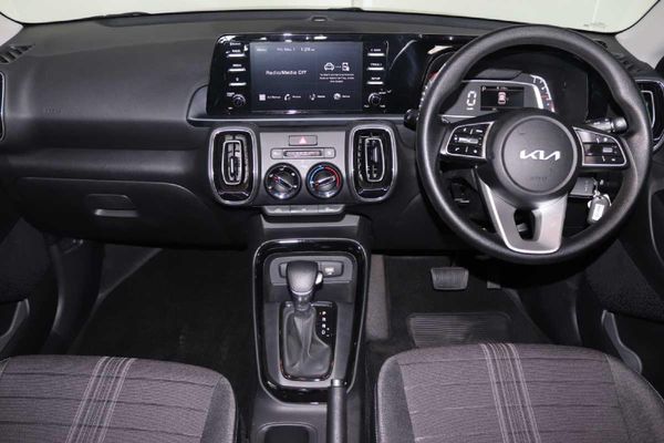 2026-Kia-Sonet-15-LX-Auto image:13