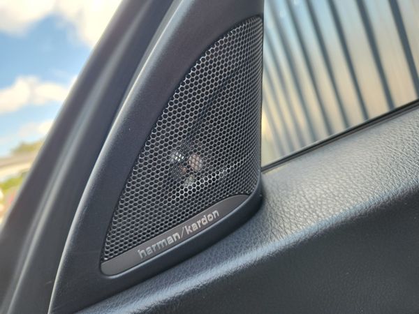 2016-BMW-2-Series-220d-Coupe-M-Sport-Auto-Diesel-FULL-SERVICE-HIST image:19