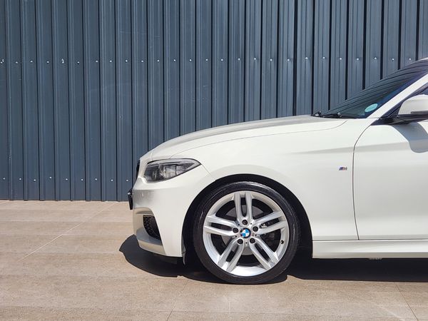 2016-BMW-2-Series-220d-Coupe-M-Sport-Auto-Diesel-FULL-SERVICE-HIST image:21