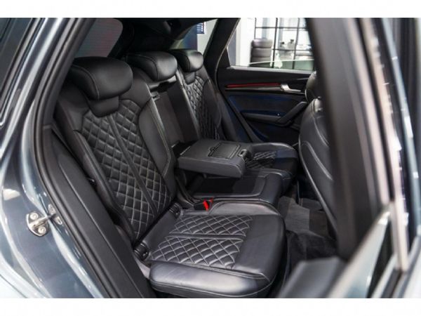2018-Audi-SQ5-30-TFSI-quattro-Auto image:14