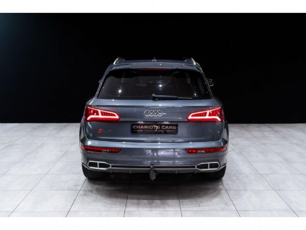 2018-Audi-SQ5-30-TFSI-quattro-Auto image:5
