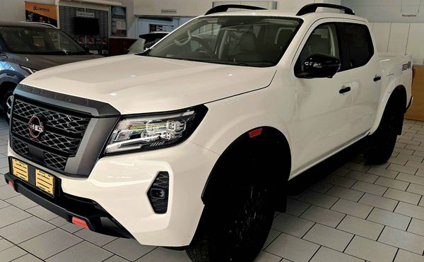 2026-Nissan-Navara-25-DDTi-PRO-4X-4X4-Auto-Double-Cab image:1