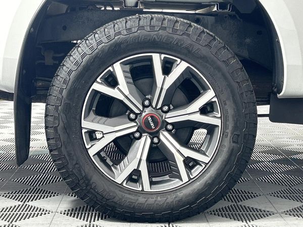 2022-Isuzu-D-Max-30-DDI-LSE-4x4-Auto-Extended-Cab image:5