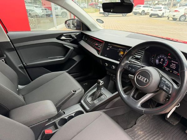 2019-Audi-A1-Sportback-15-TFSI-Auto-35-TFSI image:9
