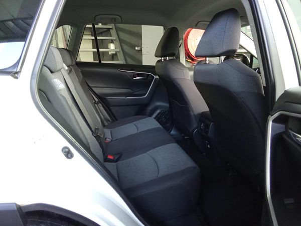 2019-Toyota-RAV4-20-GX image:14