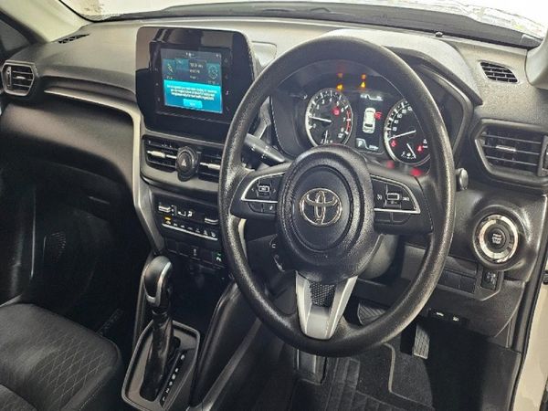 2025-Toyota-Urban-Cruiser-15-XR-Auto image:8
