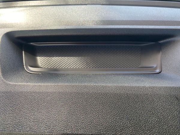 2022-Volkswagen-T-Cross-10-TSI-Comfortline-Auto image:27