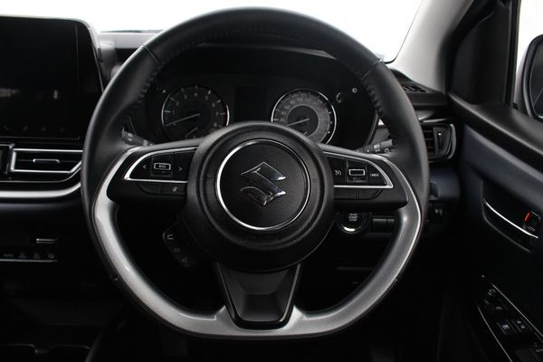 2022-Suzuki-Baleno-15-GLX image:5