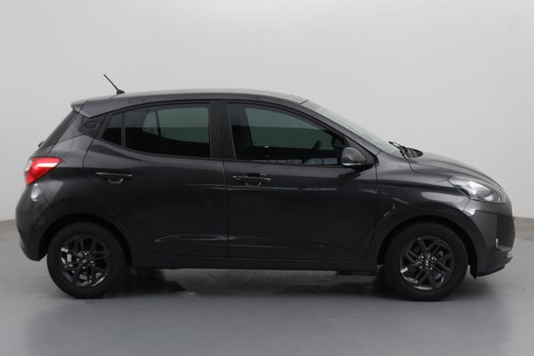 2023-Hyundai-Grand-i10-10-Fluid image:9