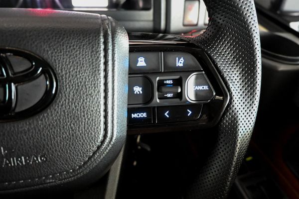 2024-Toyota-Land-Cruiser-79-28-GD-6-Auto-Double-Cab image:26