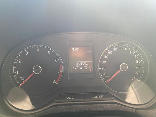 2020-Volkswagen-Polo-Vivo-14-Trendline-5-dr image:19