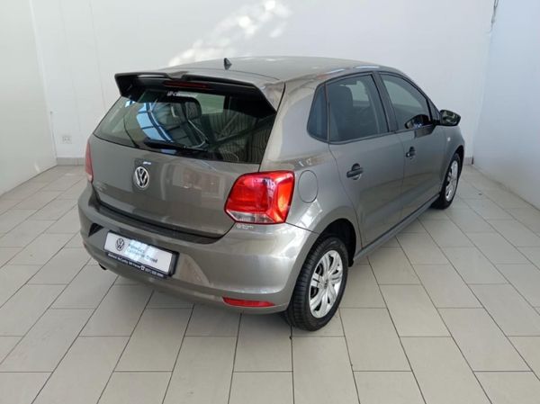 2020-Volkswagen-Polo-Vivo-14-Trendline-5-dr image:3