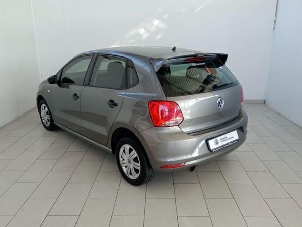 2020-Volkswagen-Polo-Vivo-14-Trendline-5-dr image:5