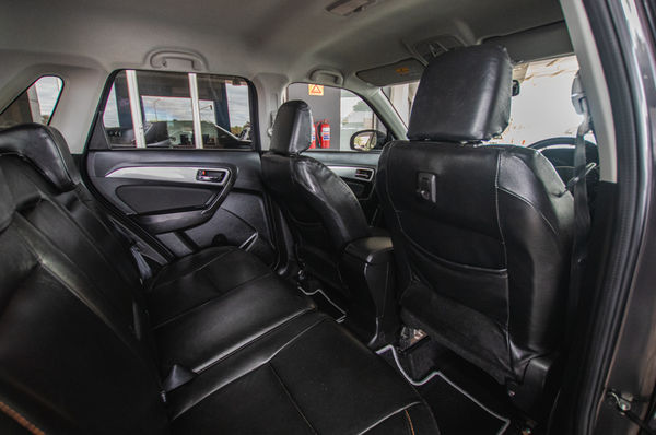 2021-Suzuki-Vitara-Brezza-15-GLX image:9