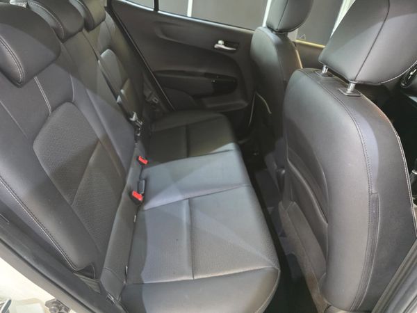 2021-Kia-Picanto-12-X-Line image:10