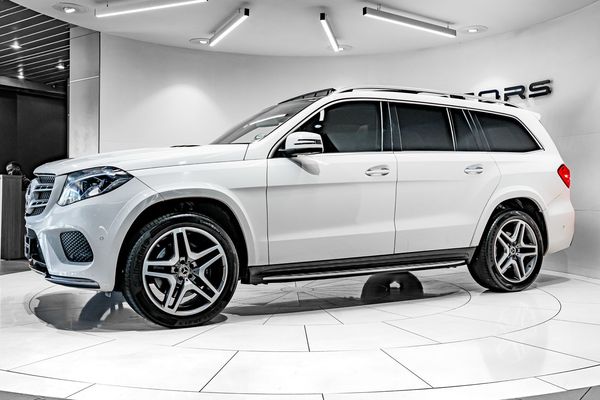 2019-Mercedes-Benz-GLS-350d image:5