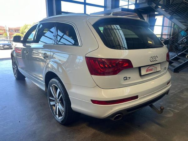 2013-Audi-Q7-30-TDI-quattro-Auto image:6