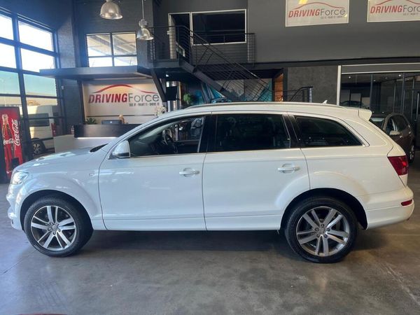 2013-Audi-Q7-30-TDI-quattro-Auto image:7