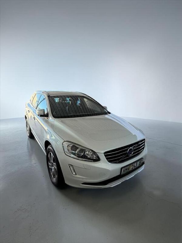 2015-Volvo-XC60-D4-Essential-Auto-Drive-E image:1