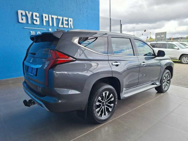 2021-Mitsubishi-Pajero-Sport-24D-4x4-Exceed-Auto image:4