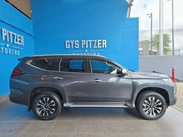 2021-Mitsubishi-Pajero-Sport-24D-4x4-Exceed-Auto image:5