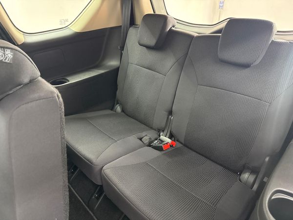 2026-Suzuki-Ertiga-15-GA image:17
