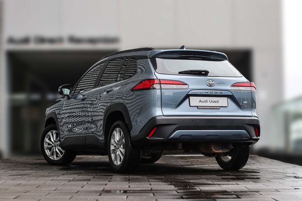 2022-Toyota-Corolla-Cross-18-XS image:2