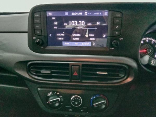 2024-Hyundai-Grand-i10-10-Motion image:14