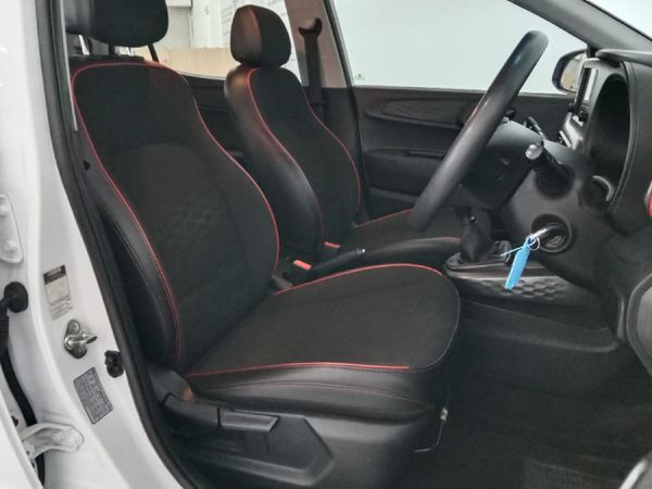 2024-Hyundai-Grand-i10-10-Motion image:16