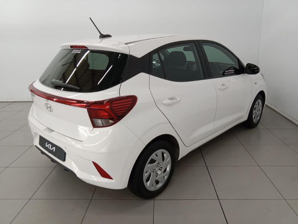2024-Hyundai-Grand-i10-10-Motion image:5