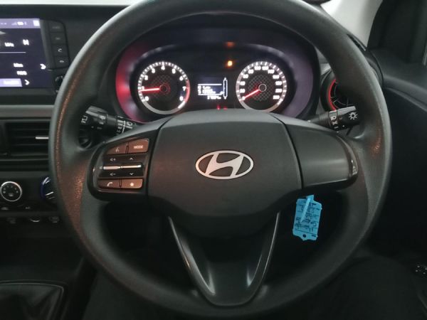 2024-Hyundai-Grand-i10-10-Motion image:8
