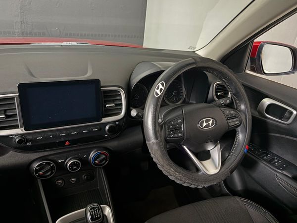2020-Hyundai-Venue-10-TGDI-Fluid image:6