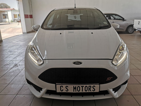 2018-Ford-Fiesta-ST-16-EcoBoost-GDTi image:1