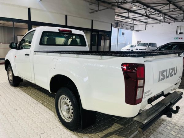 2023-Isuzu-D-Max-250C-Single-Cab image:12
