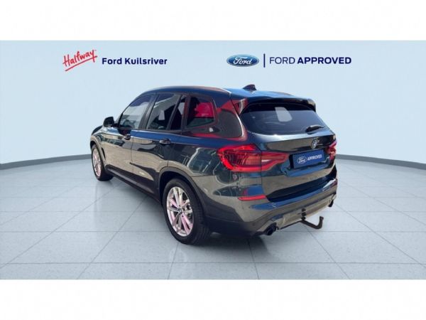 2019-BMW-X3-sDrive18d image:4