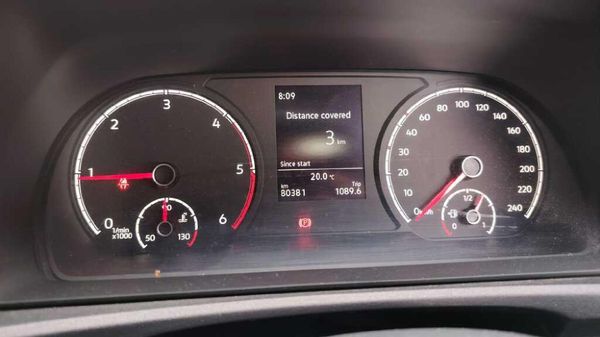 2022-Volkswagen-Caddy-Kombi-20-TDI-7-seat image:10