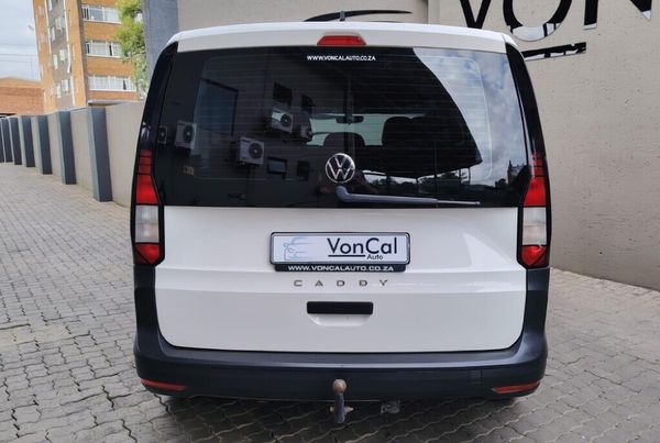 2022-Volkswagen-Caddy-Kombi-20-TDI-7-seat image:19