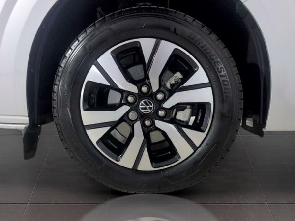 2026-Volkswagen-Kombi-20TDI-Life-Auto-125kw image:13