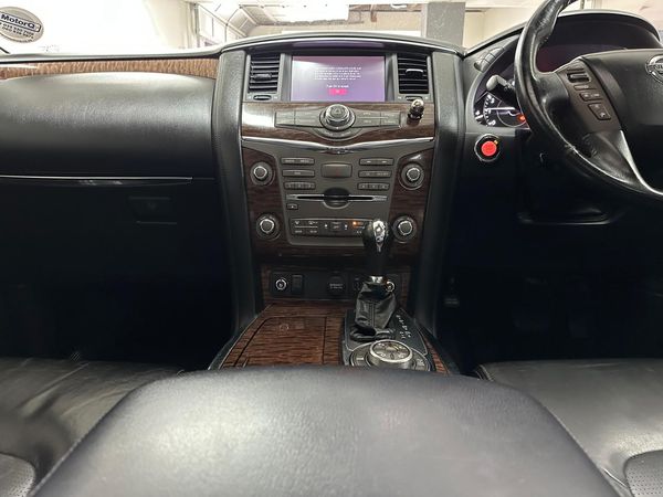 2018-Nissan-Patrol-56-V8-LE-Premium image:14