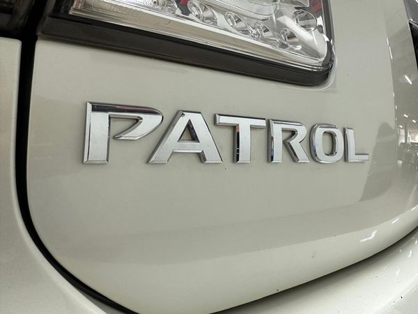 2018-Nissan-Patrol-56-V8-LE-Premium image:22