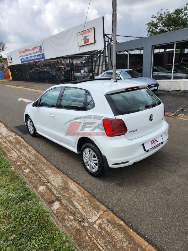 2017-Volkswagen-Polo-12-TSI-Highline-81kW image:6