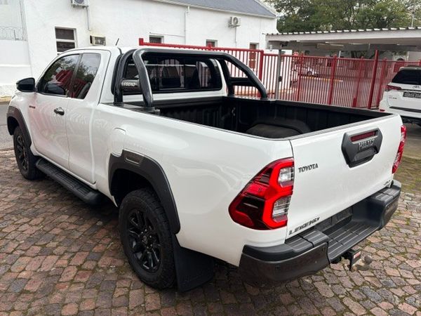 2021-Toyota-Hilux-28-GD-6-Raised-Body-Legend-4x4-Extended-Cab image:9