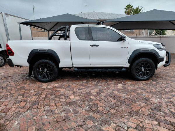 2021-Toyota-Hilux-28-GD-6-Raised-Body-Legend-4x4-Extended-Cab image:3