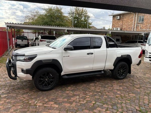 2021-Toyota-Hilux-28-GD-6-Raised-Body-Legend-4x4-Extended-Cab image:8