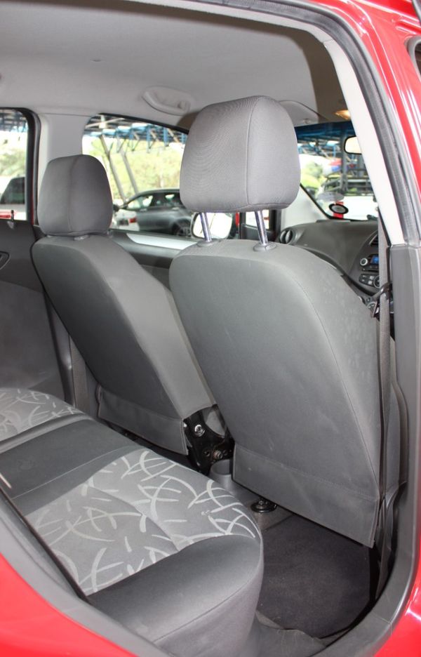 2017-Chevrolet-Spark-12-LS image:16