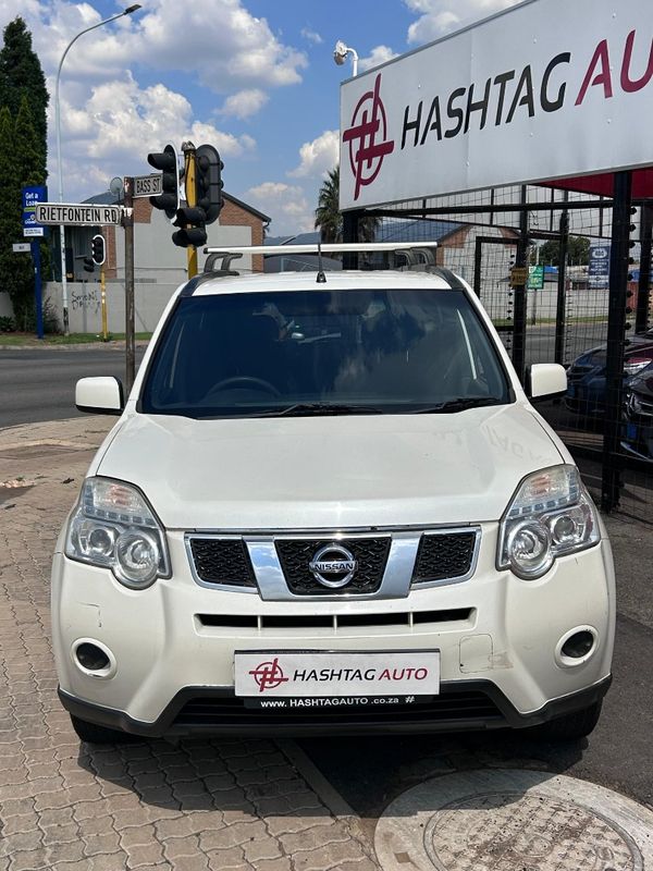 2012-Nissan-X-Trail-20-4x2-XE image:3