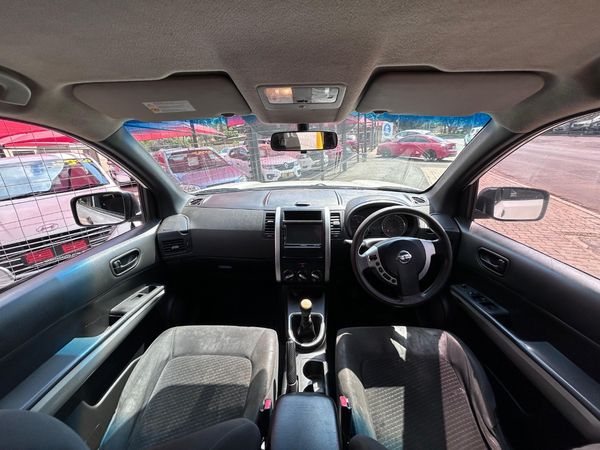2012-Nissan-X-Trail-20-4x2-XE image:6