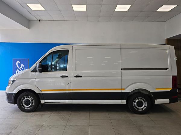 2020-Volkswagen-Crafter-35-20-TDI-103kW0-MWB-Panel-Van image:1