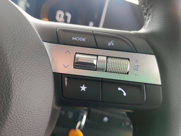 2026-Hyundai-Tucson-20-Premium-Auto image:11